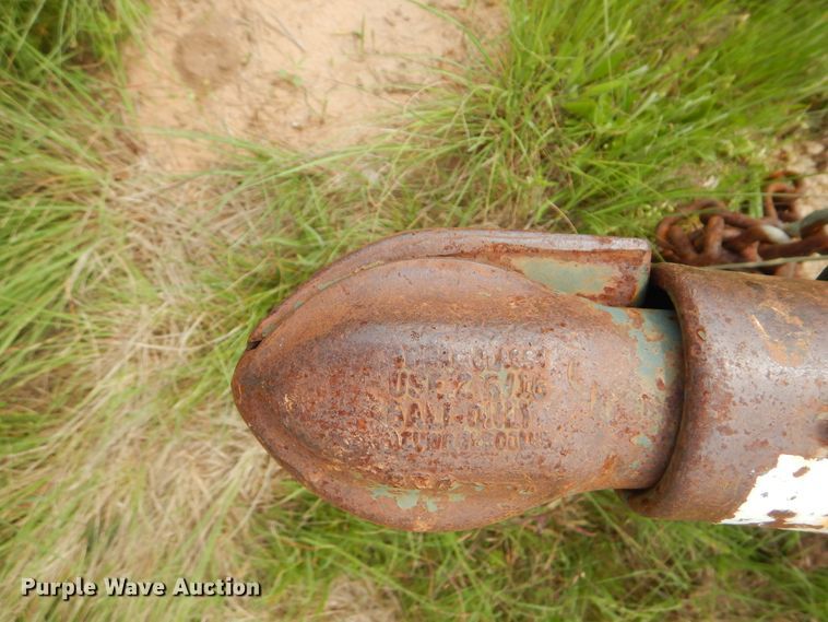 image for item GY9844 2011 Wells Cargo pipe trailer