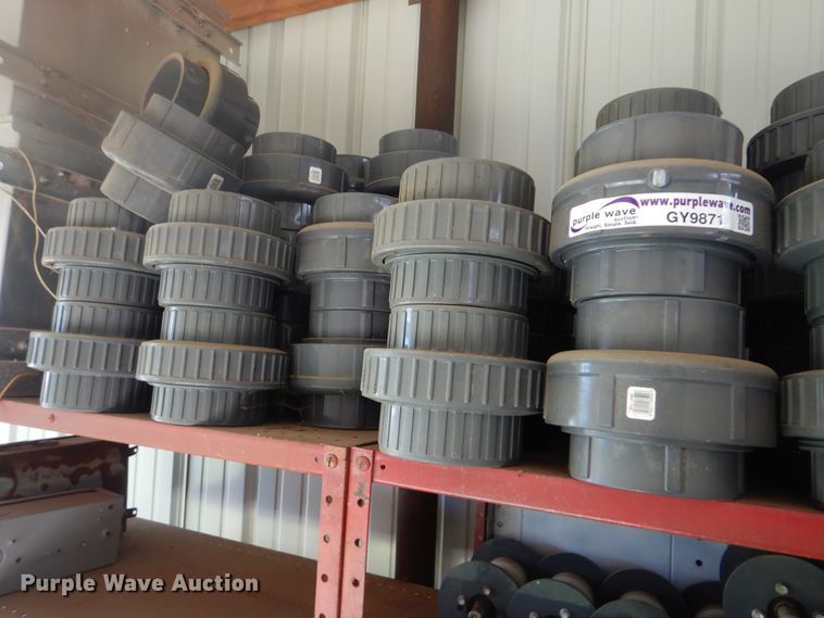 image for item GY9871 Approximately 50 schedule 80 PVC unions