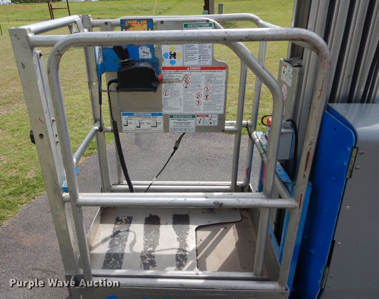 image for item HA9011 Genie GR20  vertical lift