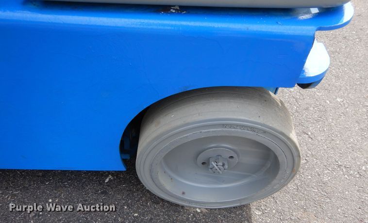 image for item HA9011 Genie GR20  vertical lift