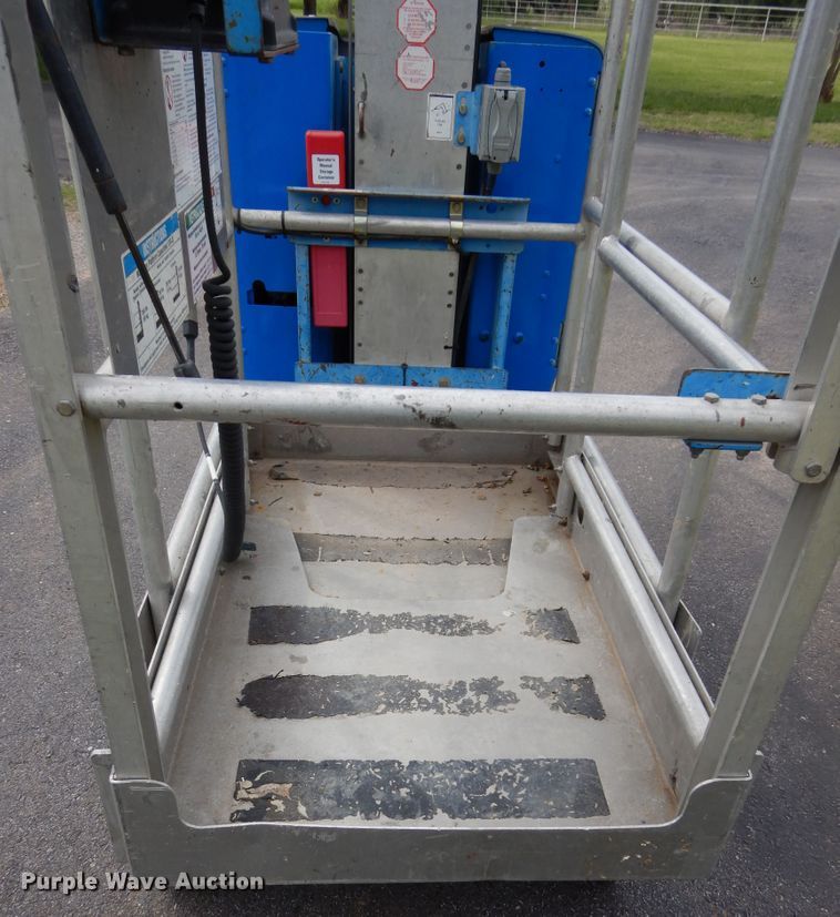 image for item HA9011 Genie GR20  vertical lift