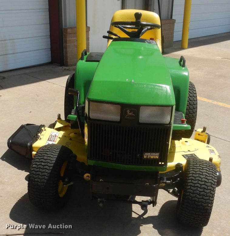 image for item HA9013 John Deere 425 lawn mower