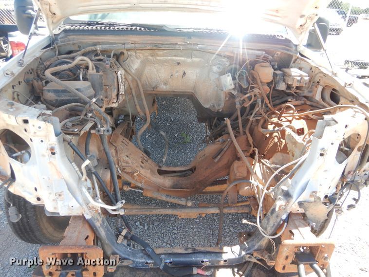 image for item HA9055 2001 Ford F350 Super Duty  flatbed pickup truck