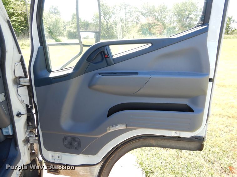 image for item HA9066 2012 Mitsubishi Fuso FE truck cab and chassis