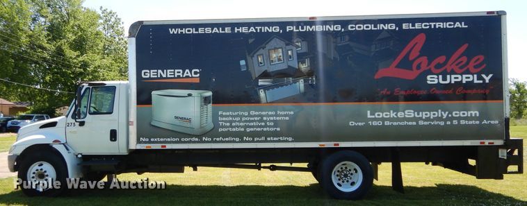 image for item HA9067 2003 International 4300 box truck