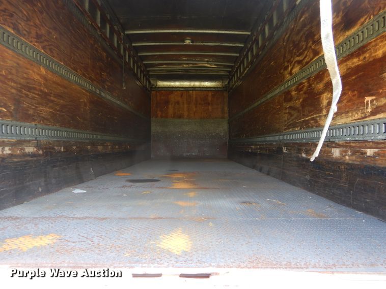 image for item HA9067 2003 International 4300 box truck