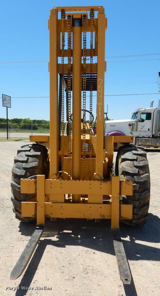 image for item HA9070 Liftmaster 721 forklift