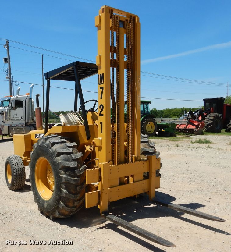 image for item HA9070 Liftmaster 721 forklift