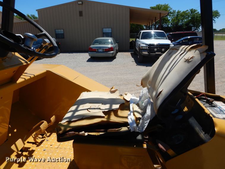 image for item HA9070 Liftmaster 721 forklift