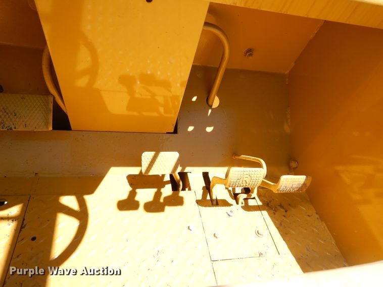 image for item HA9070 Liftmaster 721 forklift