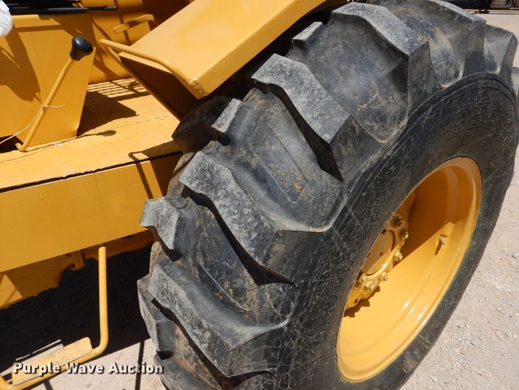 image for item HA9070 Liftmaster 721 forklift