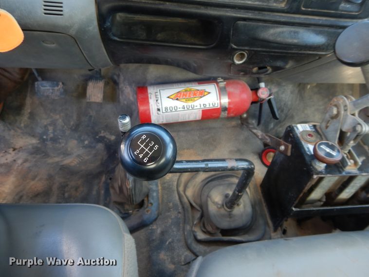 image for item HA9073 2008 Ford F650 Super Duty water truck