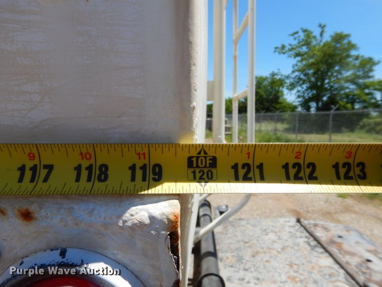 image for item HA9073 2008 Ford F650 Super Duty water truck