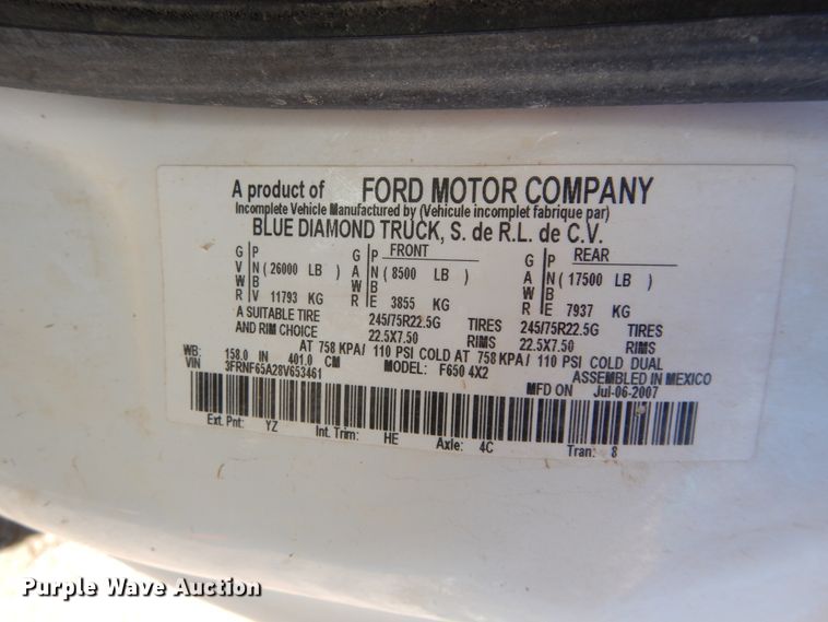 image for item HA9073 2008 Ford F650 Super Duty water truck