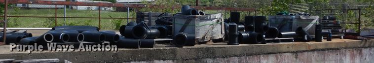 image for item HA9082 Pipe and fittings
