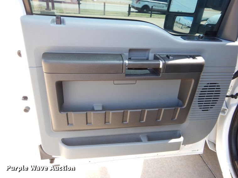 image for item HA9091 2012 Ford F250 Super Duty  SuperCab pickup truck