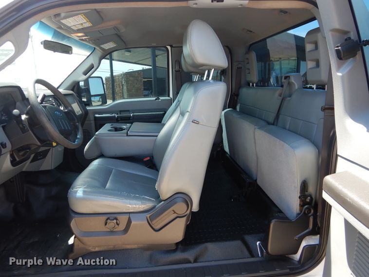 image for item HA9091 2012 Ford F250 Super Duty  SuperCab pickup truck