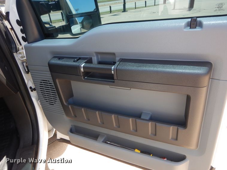 image for item HA9091 2012 Ford F250 Super Duty  SuperCab pickup truck