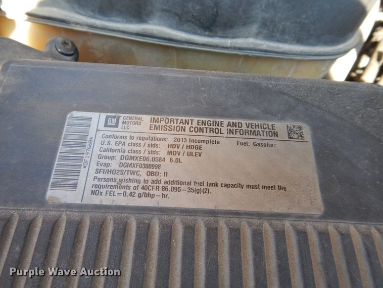 image for item HA9134 2013 Chevrolet Silverado 2500HD  utility bed pickup truck