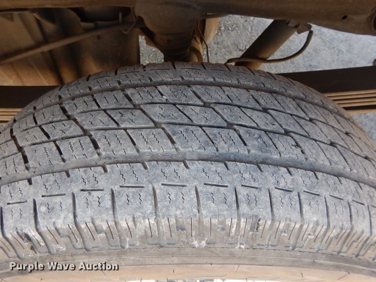 image for item HA9134 2013 Chevrolet Silverado 2500HD  utility bed pickup truck