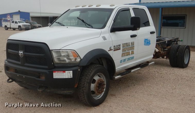 image for item HC9014 2013 Dodge Ram 5500HD Crew Cab truck cab and chassis