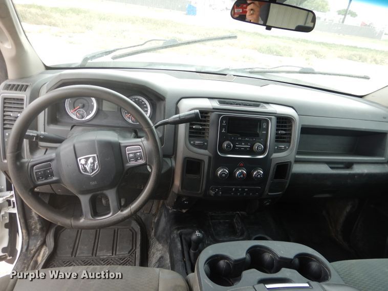 image for item HC9014 2013 Dodge Ram 5500HD Crew Cab truck cab and chassis