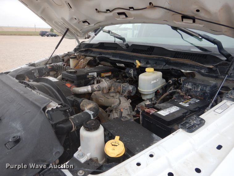 image for item HC9014 2013 Dodge Ram 5500HD Crew Cab truck cab and chassis