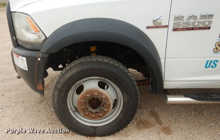 image for item HC9014 2013 Dodge Ram 5500HD Crew Cab truck cab and chassis