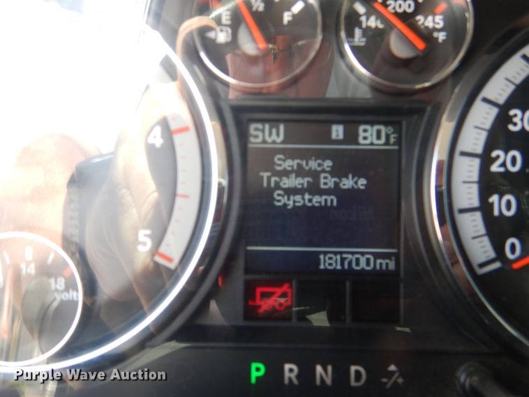 image for item HC9016 2010 Dodge Ram 3500  Crew Cab flatbed pickup truck