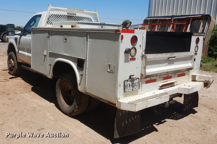 image for item HC9018 2008 Ford F350 Super Duty  utility bed pickup truck