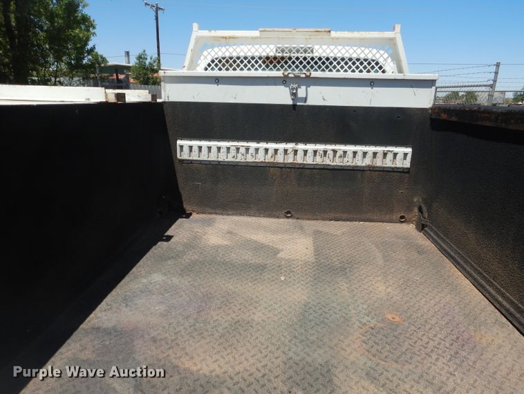 image for item HC9018 2008 Ford F350 Super Duty  utility bed pickup truck