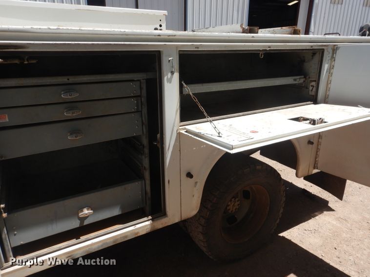 image for item HC9018 2008 Ford F350 Super Duty  utility bed pickup truck