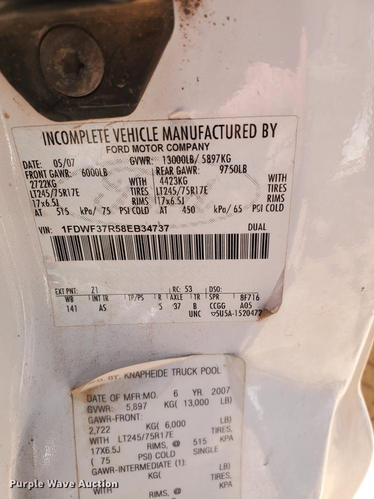 image for item HC9018 2008 Ford F350 Super Duty  utility bed pickup truck