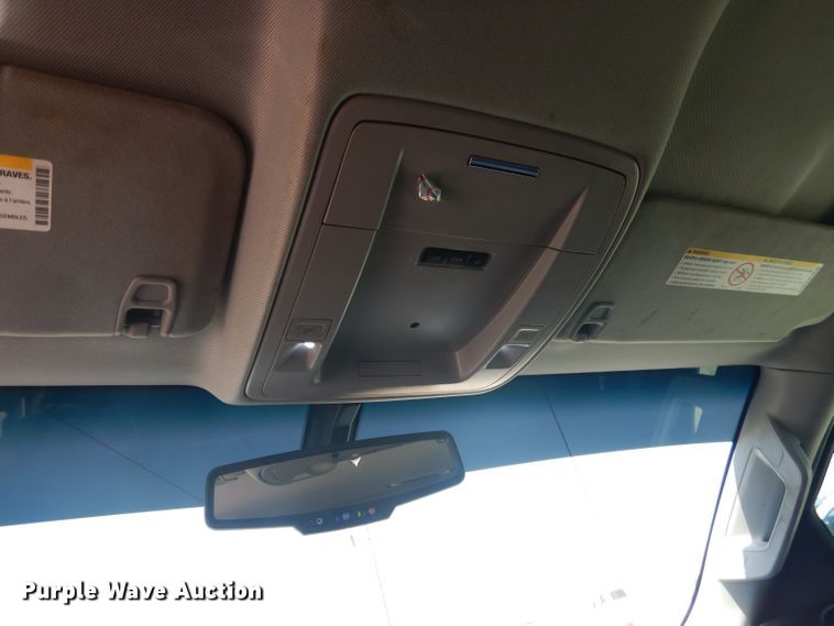 image for item HC9019 2017 Chevrolet Silverado 2500HD  Crew Cab pickup truck