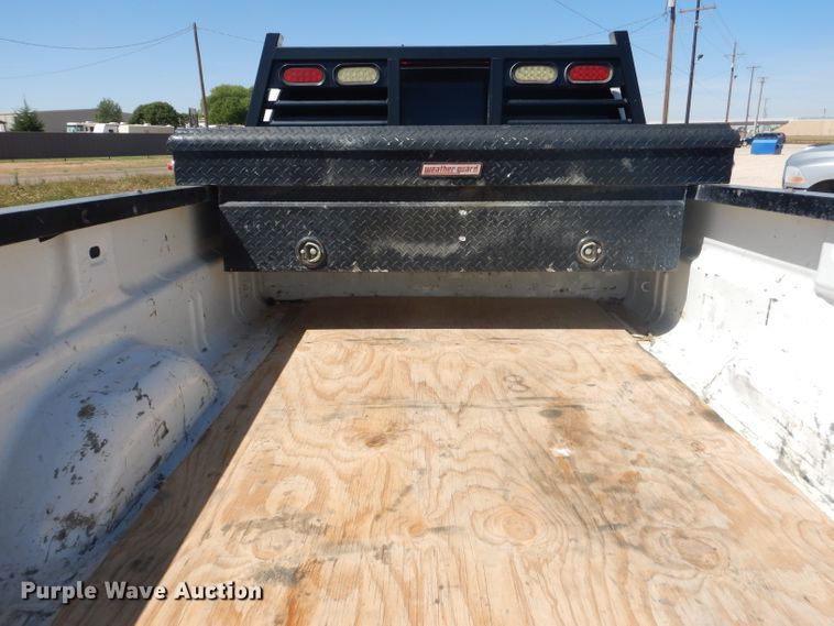 image for item HC9019 2017 Chevrolet Silverado 2500HD  Crew Cab pickup truck