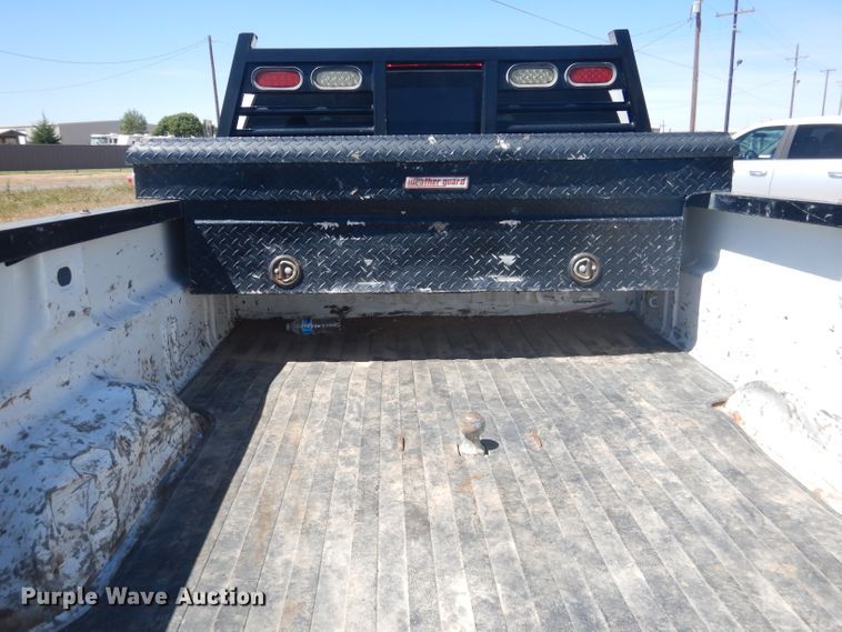 image for item HC9020 2017 Chevrolet Silverado 2500HD  Crew Cab pickup truck