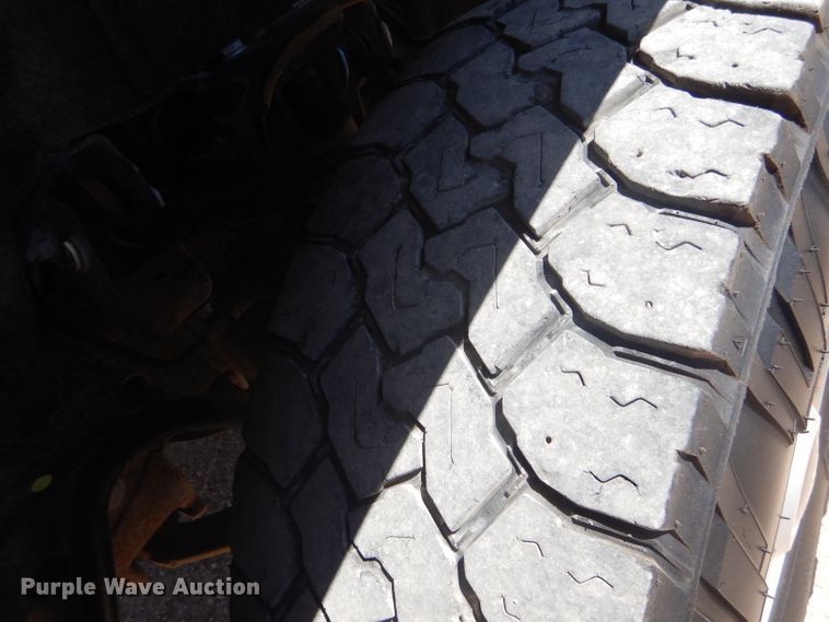 image for item HC9020 2017 Chevrolet Silverado 2500HD  Crew Cab pickup truck