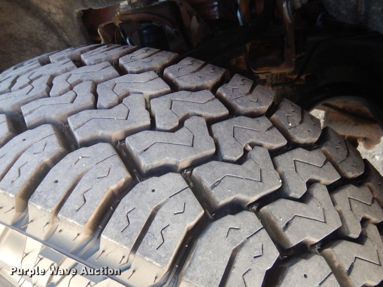 image for item HC9020 2017 Chevrolet Silverado 2500HD  Crew Cab pickup truck