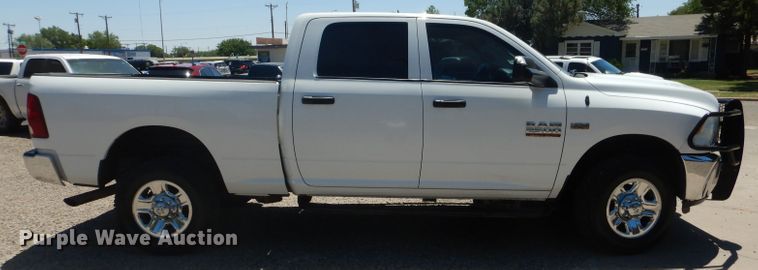 image for item HC9022 2014 Dodge Ram 2500HD  Crew Cab pickup truck