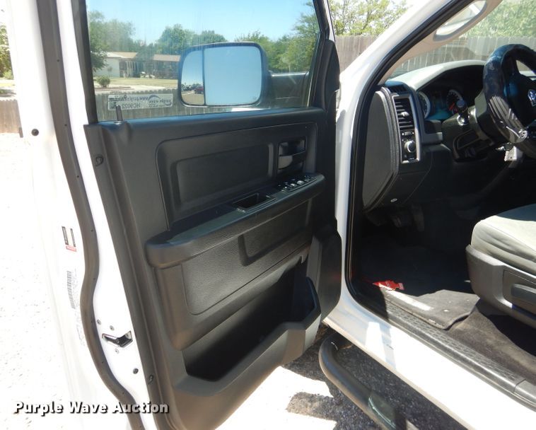 image for item HC9022 2014 Dodge Ram 2500HD  Crew Cab pickup truck