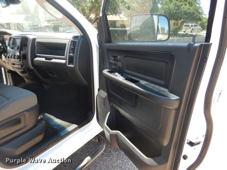 image for item HC9022 2014 Dodge Ram 2500HD  Crew Cab pickup truck