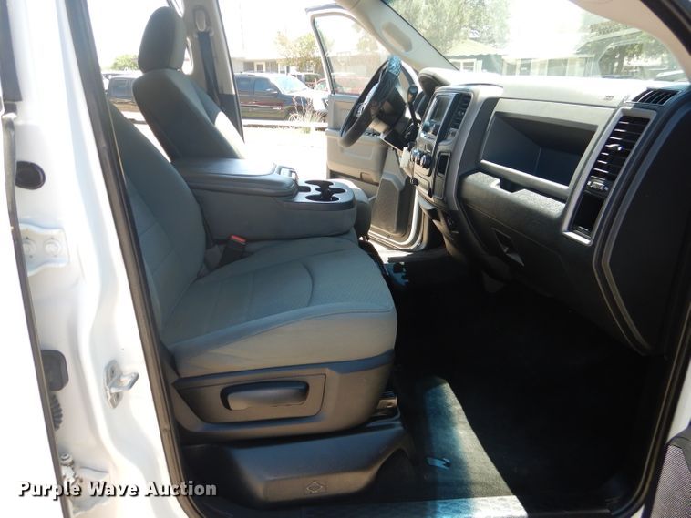 image for item HC9022 2014 Dodge Ram 2500HD  Crew Cab pickup truck