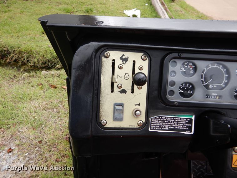 image for item HS9501 2006 Cushman Turf Truckster utility vehicle