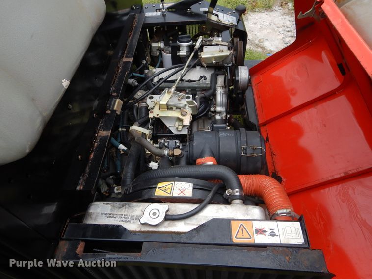 image for item HS9501 2006 Cushman Turf Truckster utility vehicle