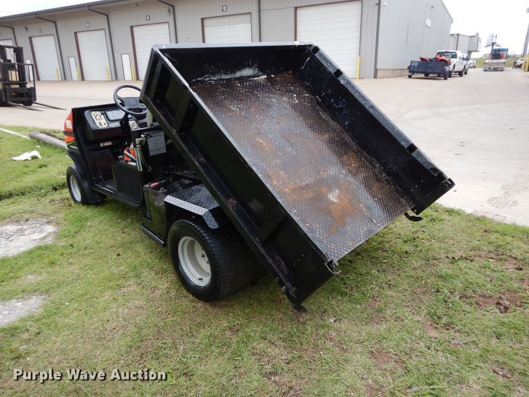 image for item HS9501 2006 Cushman Turf Truckster utility vehicle