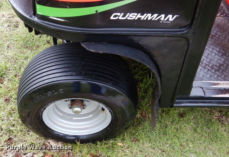 image for item HS9501 2006 Cushman Turf Truckster utility vehicle