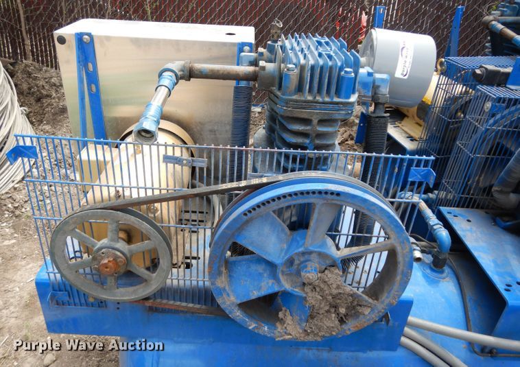 image for item HT9039 2015 Quincy QT5 air compressor