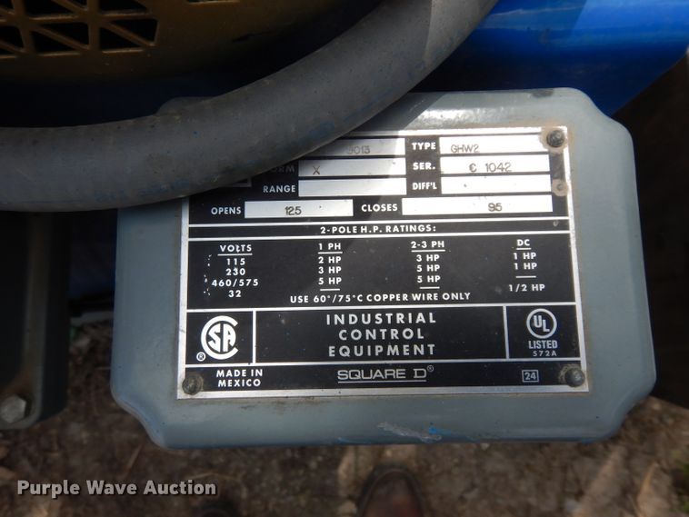 image for item HT9039 2015 Quincy QT5 air compressor