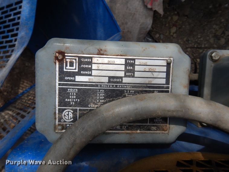 image for item HT9040 2015 Quincy QT5 air compressor