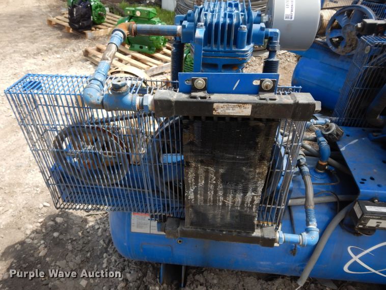 image for item HT9041 2015 Quincy QT5 air compressor